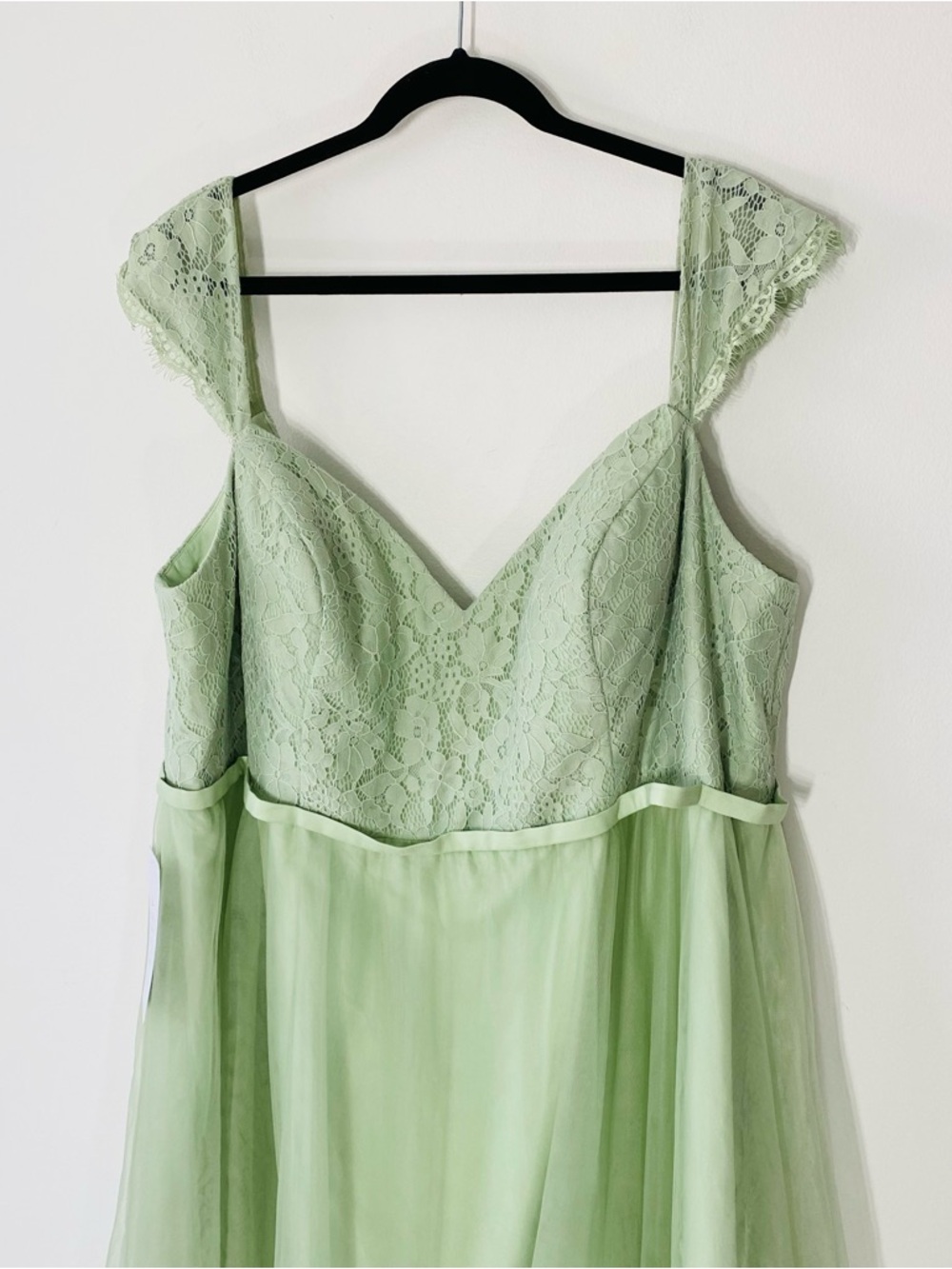 NWT AZAZIE Luxi Dress - Picture 4 of 9